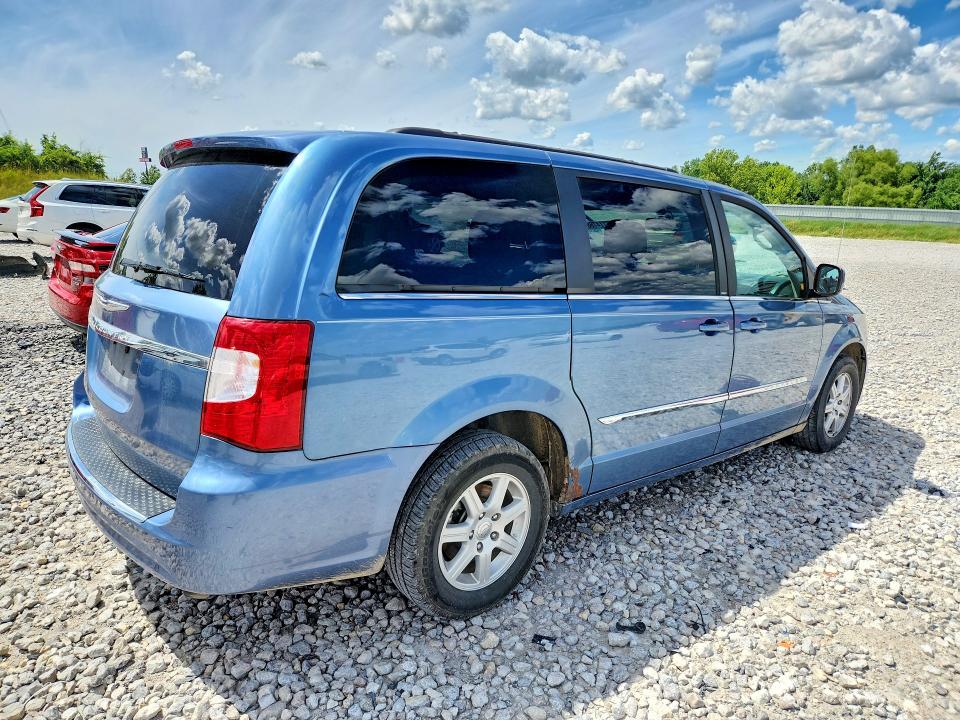 2011 Chrysler Town & Country მანქანა იყიდება აუქციონზე, vin: 2A4RR5DG6BR702506, აუქციონის ნომერი: 57114766