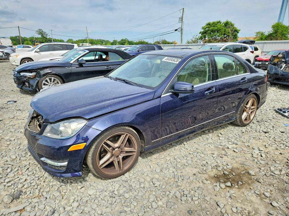 Продажа на аукционе авто 2013 Mercedes-benz C, vin: WDDGF8AB9DR273876, номер лота: 56895636