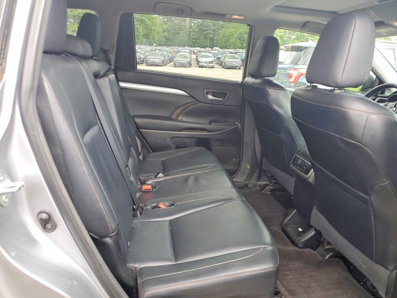 2015 Toyota Highlander მანქანა იყიდება აუქციონზე, vin: 5TDJKRFH0FS138868, აუქციონის ნომერი: 55596666