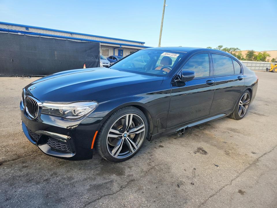 58447226 :رقم المزاد ، WBA7E2C5XJG742270 vin ، 2018 Bmw 740 مزاد بيع