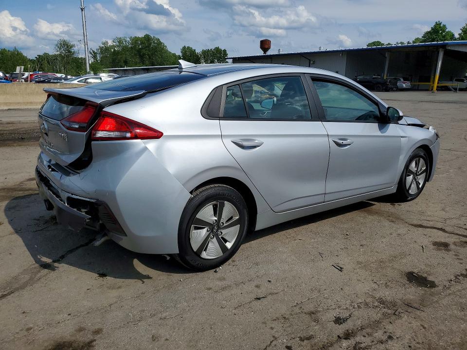 Продажа на аукционе авто 2022 Hyundai Ioniq, vin: KMHC65LC8NU271804, номер лота: 58616006