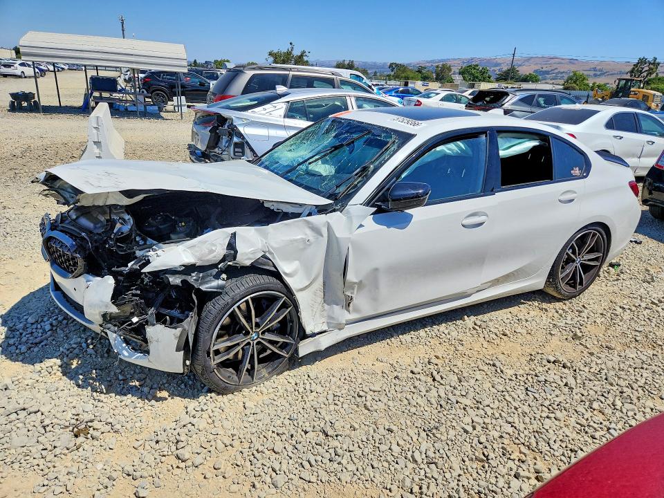57529366 :رقم المزاد ، 3MW5U7J02M8B68832 vin ، 2021 Bmw M340i مزاد بيع
