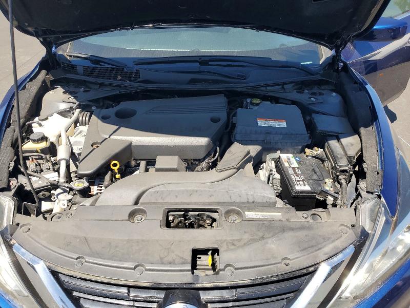 58590656 :رقم المزاد ، 1N4AL3AP3JC139974 vin ، 2018 Nissan Altima مزاد بيع