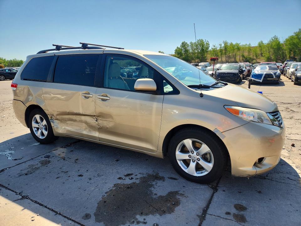 Продажа на аукционе авто 2013 Toyota Sienna, vin: 5TDKK3DC9DS345281, номер лота: 59128686