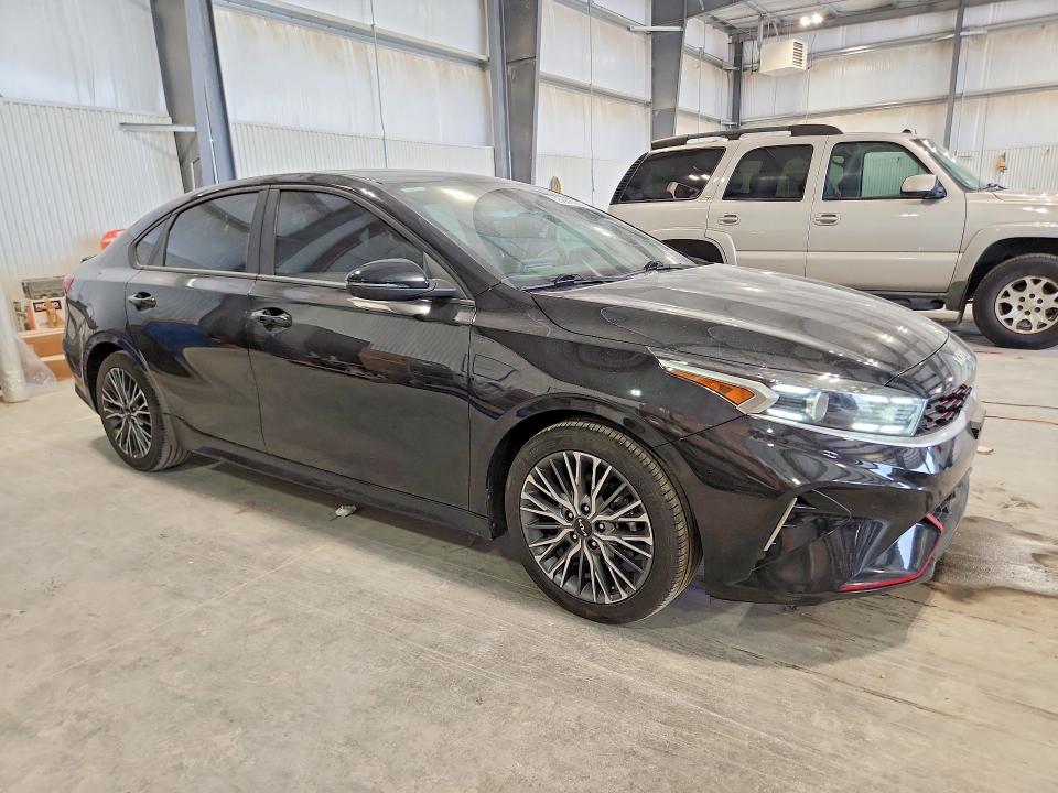 55647586 :رقم المزاد ، 3KPF54AD5NE440525 vin ، 2022 Kia Forte مزاد بيع