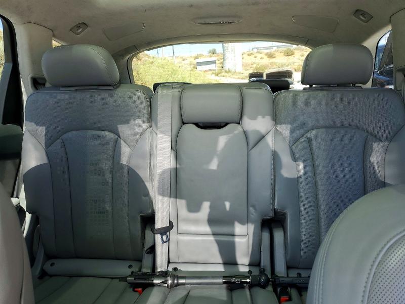 Продажа на аукционе авто 2017 Audi Q7, vin: WA1VAAF77HD030124, номер лота: 59017496