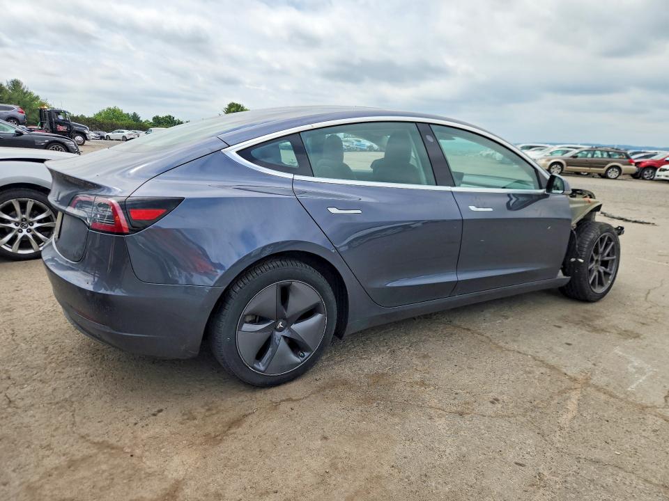 2020 Tesla Model 3 მანქანა იყიდება აუქციონზე, vin: 5YJ3E1EA1LF495921, აუქციონის ნომერი: 56572716