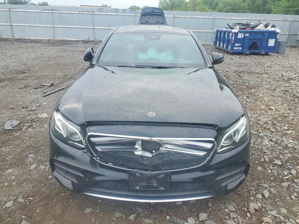 57812066 :رقم المزاد ، WDDZF4KB0KA617395 vin ، 2019 Mercedes-benz E مزاد بيع