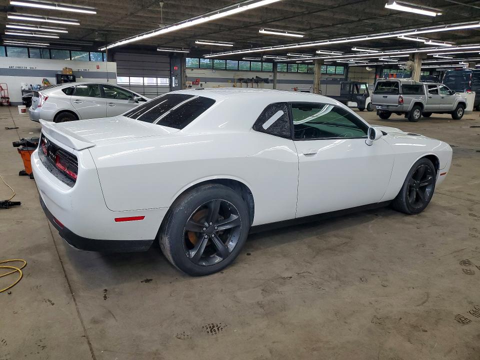 2018 Dodge Challenger მანქანა იყიდება აუქციონზე, vin: 2C3CDZBT3JH212891, აუქციონის ნომერი: 57369936
