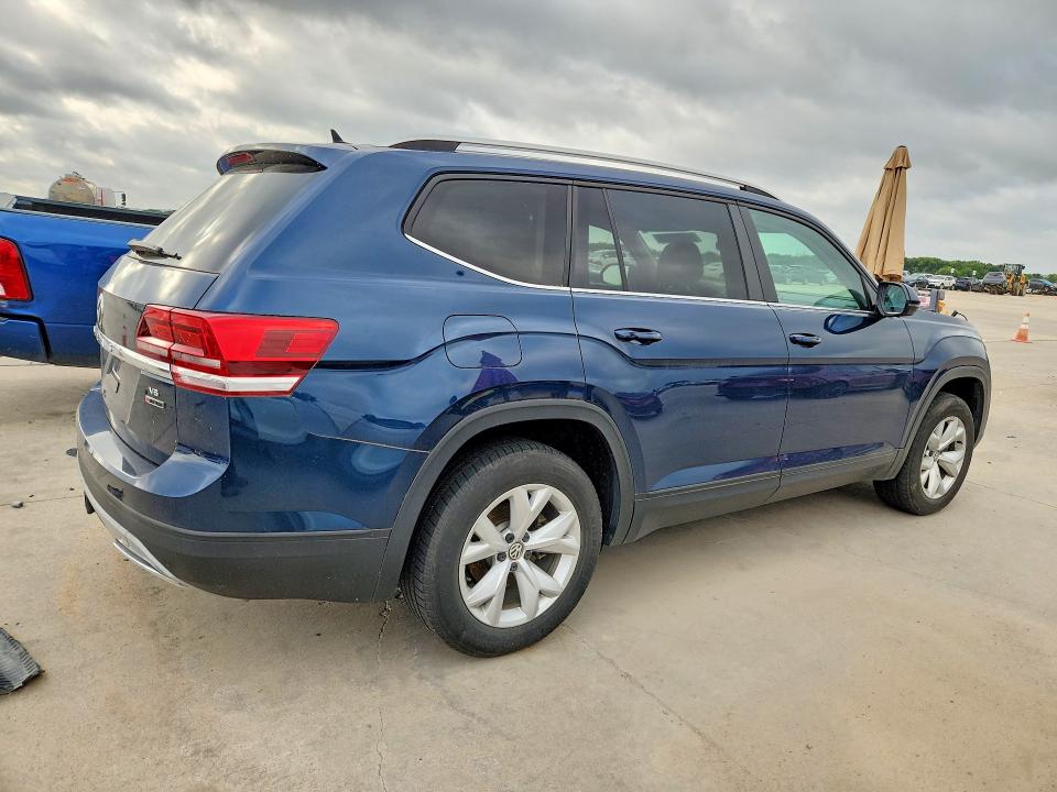 56655326 :رقم المزاد ، 1V2LR2CA0JC571232 vin ، 2018 Volkswagen Atlas مزاد بيع