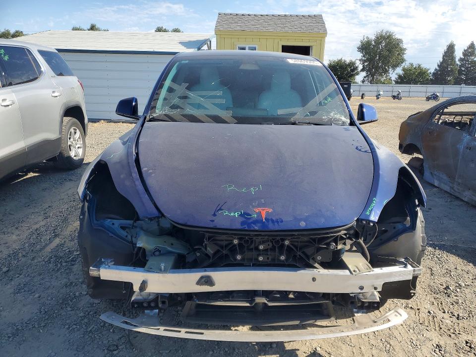 2022 Tesla Model Y მანქანა იყიდება აუქციონზე, vin: 7SAYGDEF8NF565563, აუქციონის ნომერი: 58069906