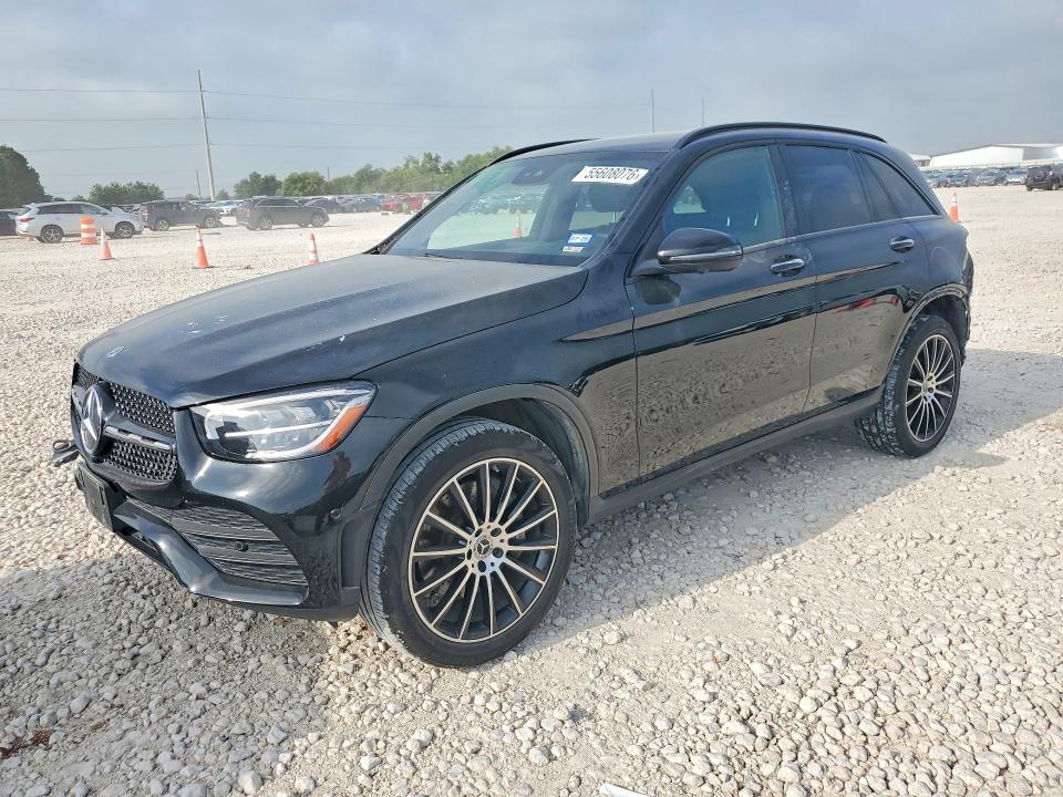 55608076 :رقم المزاد ، W1N0G8DB8NG061402 vin ، 2022 Mercedes-benz Glc مزاد بيع
