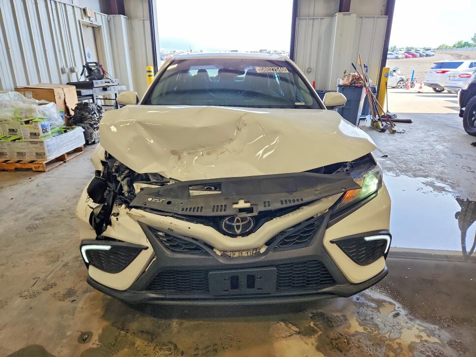 2022 Toyota Camry მანქანა იყიდება აუქციონზე, vin: 4T1S11AK0NU681798, აუქციონის ნომერი: 58027546