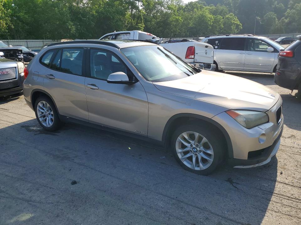56606106 :رقم المزاد ، WBAVL1C52FVY29204 vin ، 2015 Bmw X1 مزاد بيع