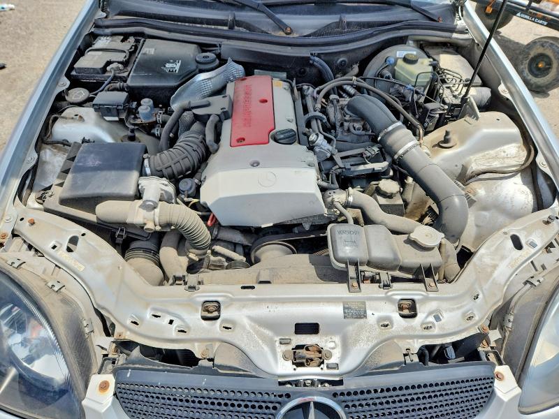 Auction sale of the 1999 Mercedes-benz Slk, vin: WDBKK47F5XF117504, lot number: 58211666