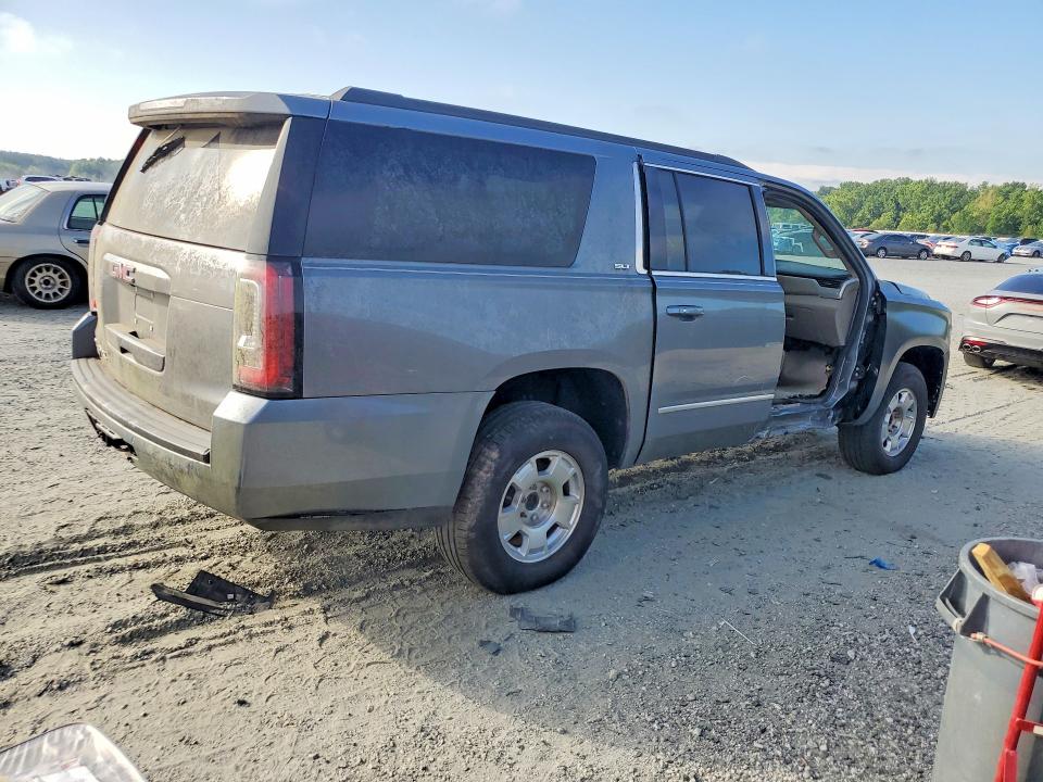 57781356 :رقم المزاد ، 1GKS1GKC1JR293706 vin ، 2018 Gmc Yukon Xl مزاد بيع