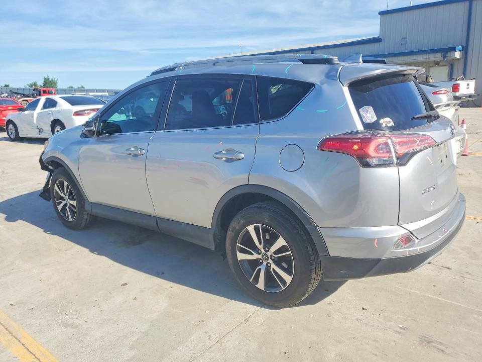 2017 Toyota Rav4 მანქანა იყიდება აუქციონზე, vin: 2T3RFREV2HW550077, აუქციონის ნომერი: 57890916