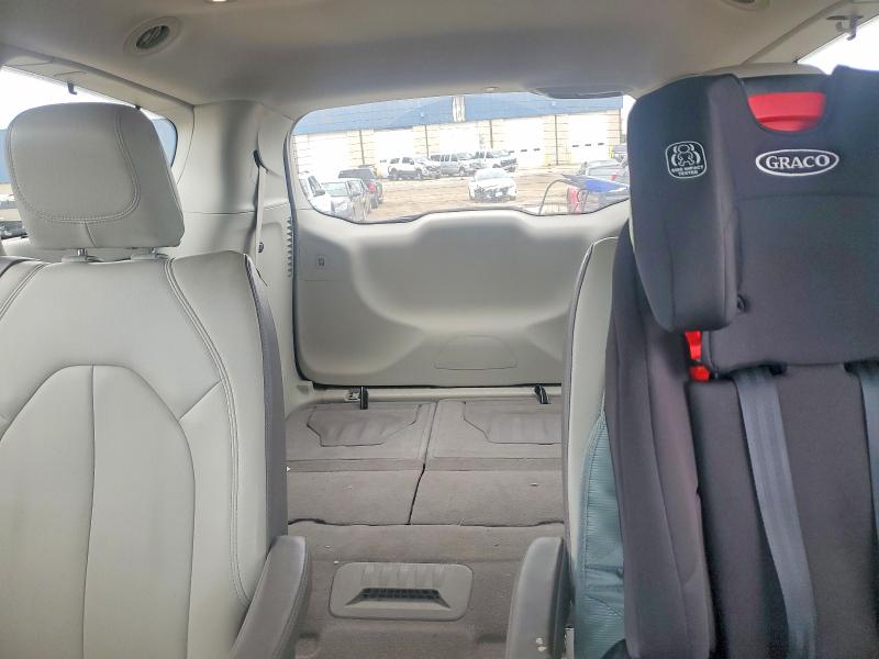 Продажа на аукционе авто 2017 Chrysler Pacifica V, vin: 2C4RC1BG5HR587389, номер лота: 53451596