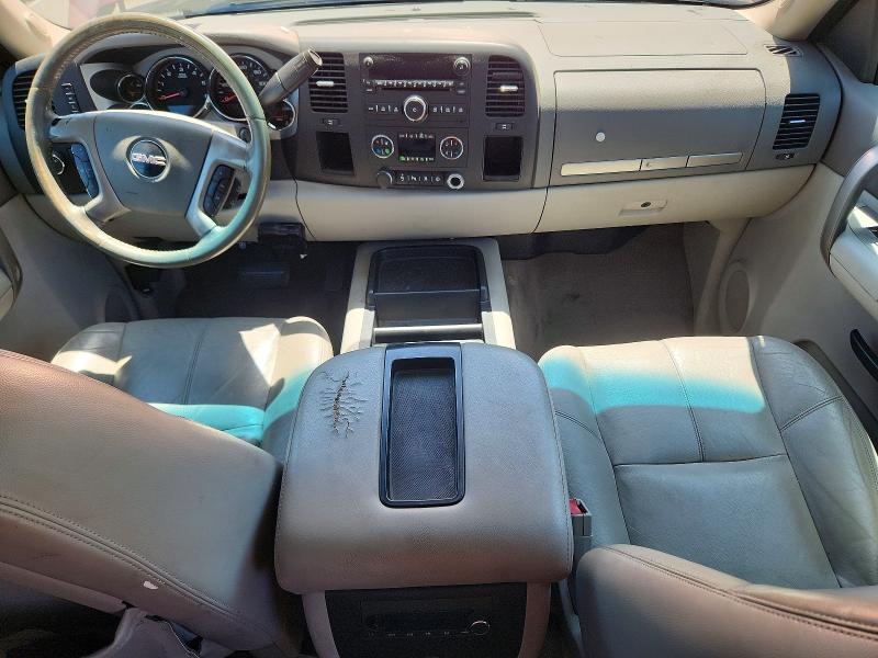 55643686 :رقم المزاد ، 2GTEC130681178512 vin ، 2008 Gmc Sierra مزاد بيع