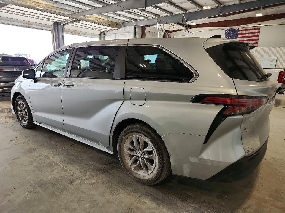 2022 Toyota Sienna მანქანა იყიდება აუქციონზე, vin: 5TDKSKFC3NS062223, აუქციონის ნომერი: 57410176