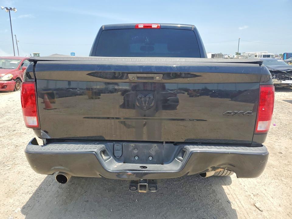 58602546 :رقم المزاد ، 3C6RR7KTXHG688956 vin ، 2017 Ram 1500 مزاد بيع