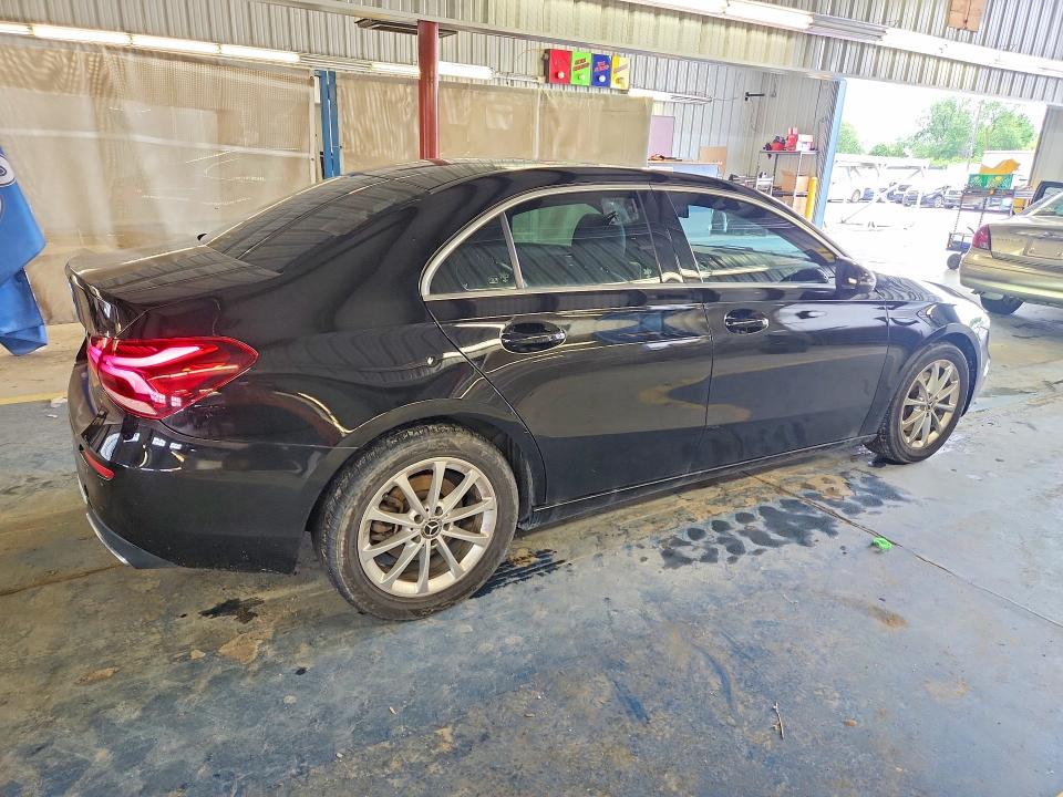 58307166 :رقم المزاد ، W1K3G4EB2LW043613 vin ، 2020 Mercedes-benz A مزاد بيع