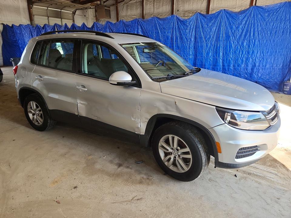Продажа на аукционе авто 2016 Volkswagen Tiguan, vin: WVGAV7AX3GW501946, номер лота: 56292346