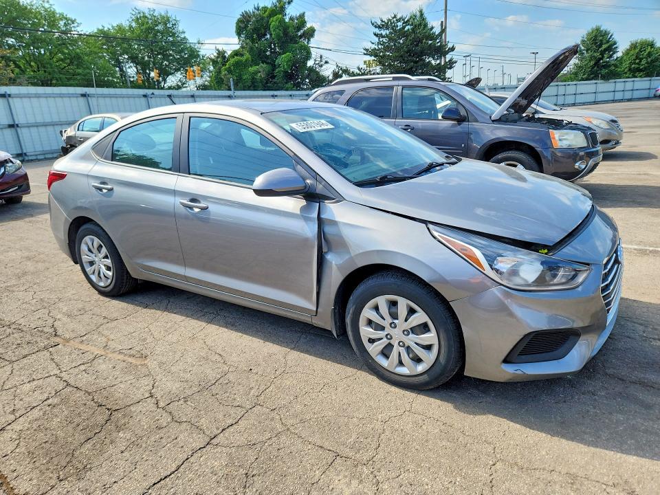 2022 Hyundai Accent მანქანა იყიდება აუქციონზე, vin: 3KPC24A69NE175539, აუქციონის ნომერი: 55801946