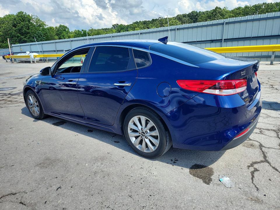 Продажа на аукционе авто 2018 Kia Optima, vin: 5XXGT4L37JG272757, номер лота: 55315196