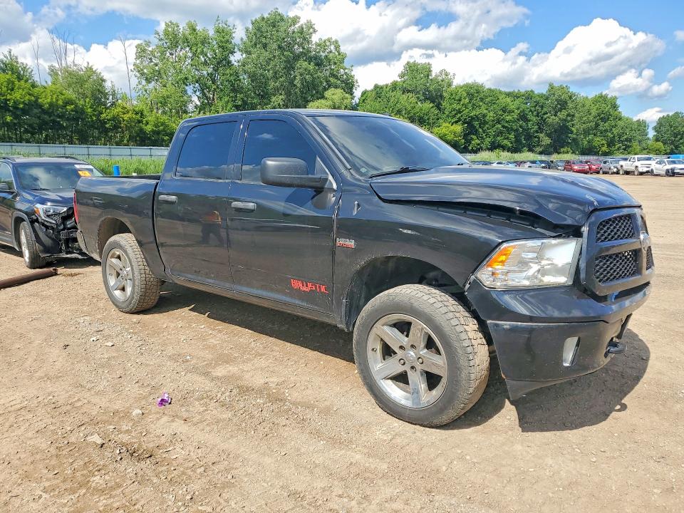58052386 :رقم المزاد ، 3C6RR7KT1JG123629 vin ، 2018 Ram 1500 مزاد بيع