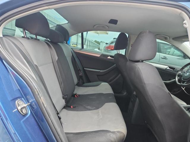 2018 Volkswagen Jetta მანქანა იყიდება აუქციონზე, vin: 3VW2B7AJ7JM243545, აუქციონის ნომერი: 55747076