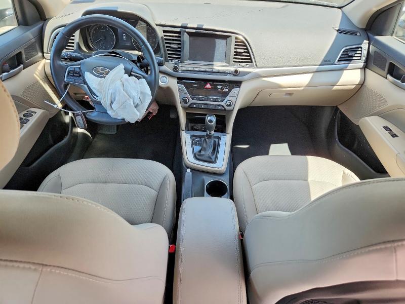 Продажа на аукционе авто 2017 Hyundai Elantra, vin: 5NPD84LF3HH107138, номер лота: 55530406