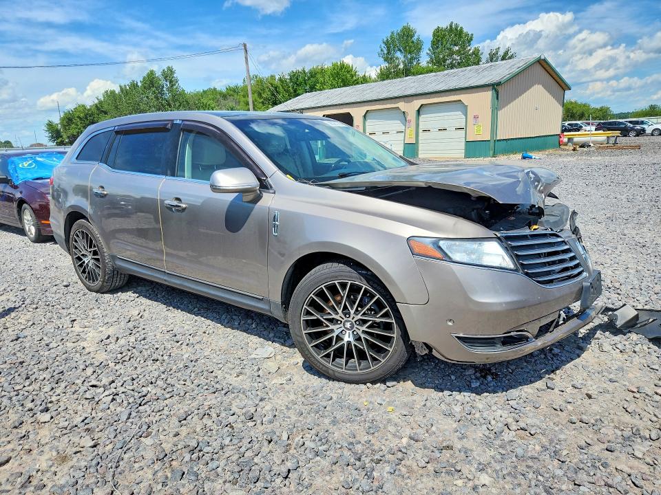 Продаж на аукціоні авто 2019 Lincoln Mkt, vin: 2LMHJ5AT5KBL00995, номер лоту: 58325776