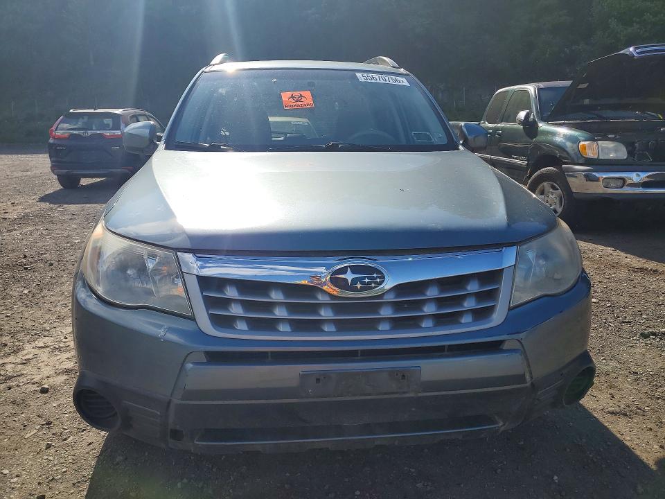 55670756 :رقم المزاد ، JF2SHADCXCH427012 vin ، 2012 Subaru Forester مزاد بيع