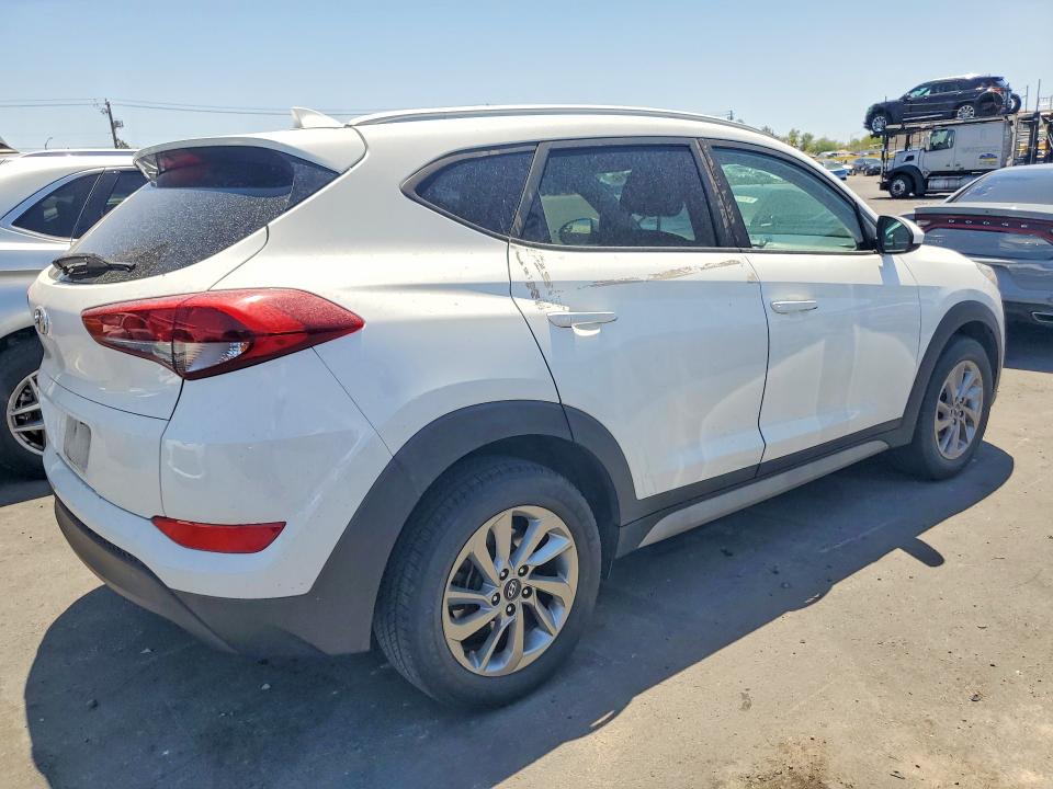 2018 Hyundai Tucson მანქანა იყიდება აუქციონზე, vin: KM8J33A41JU708293, აუქციონის ნომერი: 59239916