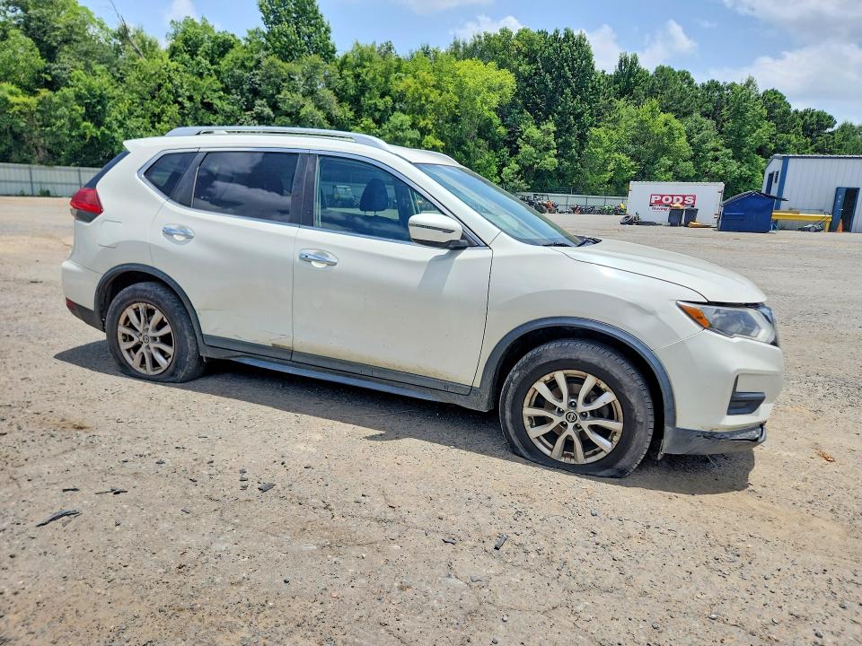 Продаж на аукціоні авто 2017 Nissan Rogue, vin: KNMAT2MVXHP545008, номер лоту: 58802046