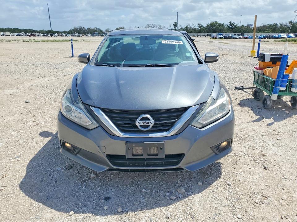 Продаж на аукціоні авто 2017 Nissan Altima, vin: 1N4AL3APXHC190317, номер лоту: 58560146