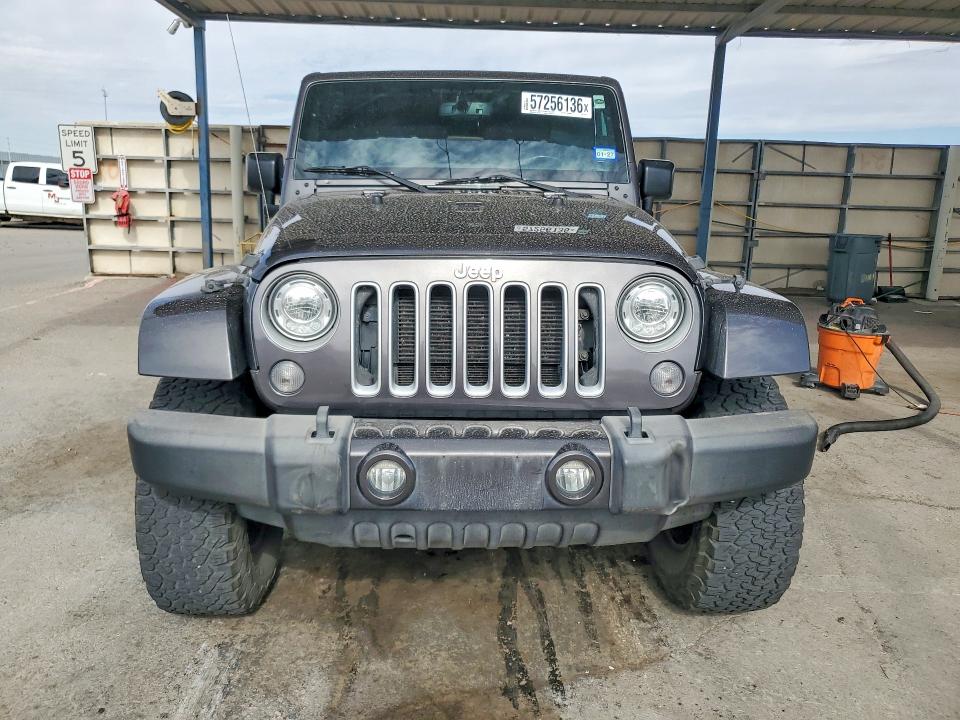 Auction sale of the 2017 Jeep Wrangler Unlimited, vin: 1C4BJWEG3HL657237, lot number: 57256136