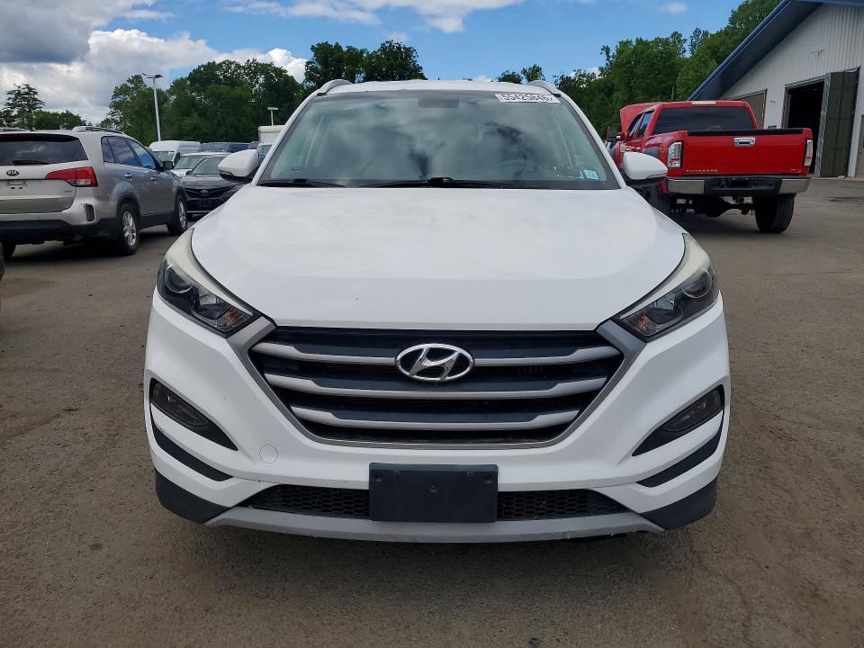 2017 Hyundai Tucson მანქანა იყიდება აუქციონზე, vin: KM8J33A21HU271100, აუქციონის ნომერი: 55425846