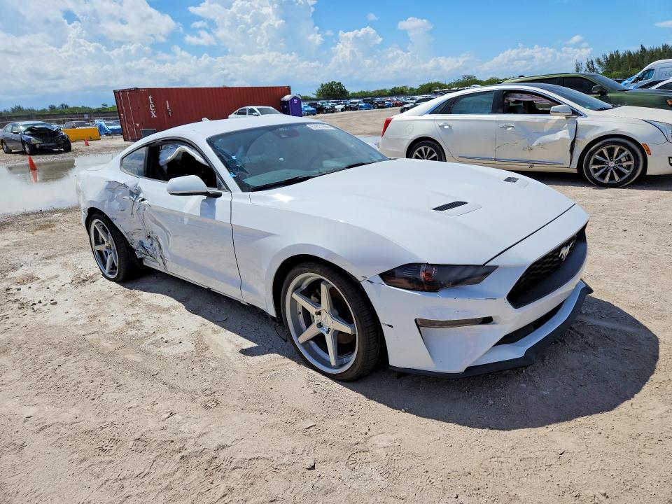 Продажа на аукционе авто 2021 Ford Mustang, vin: 1FA6P8TH7M5154628, номер лота: 57811256