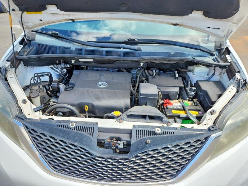 2012 Toyota Sienna მანქანა იყიდება აუქციონზე, vin: 5TDXK3DC0CS208721, აუქციონის ნომერი: 59111606
