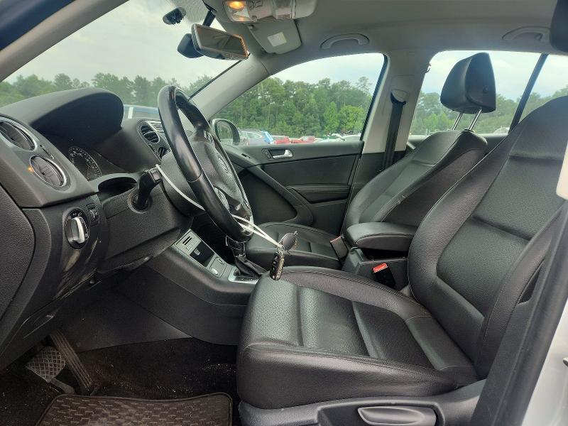58817616 :رقم المزاد ، WVGAV7AX5GK000113 vin ، 2016 Volkswagen Tiguan مزاد بيع
