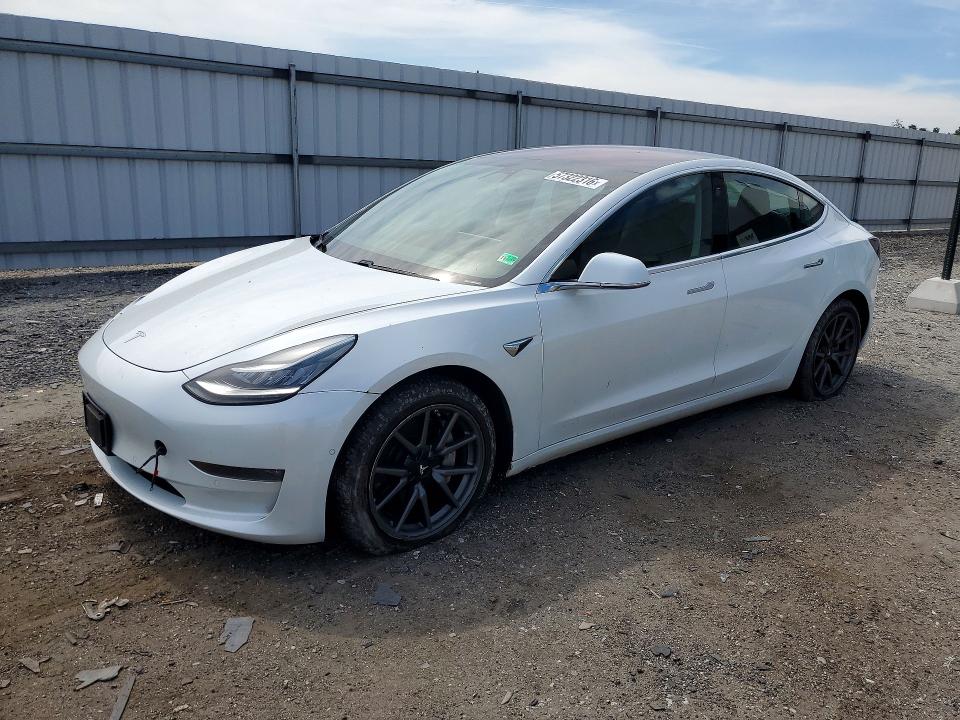 Продаж на аукціоні авто 2018 Tesla Model 3, vin: 5YJ3E1EB0JF185667, номер лоту: 57322316