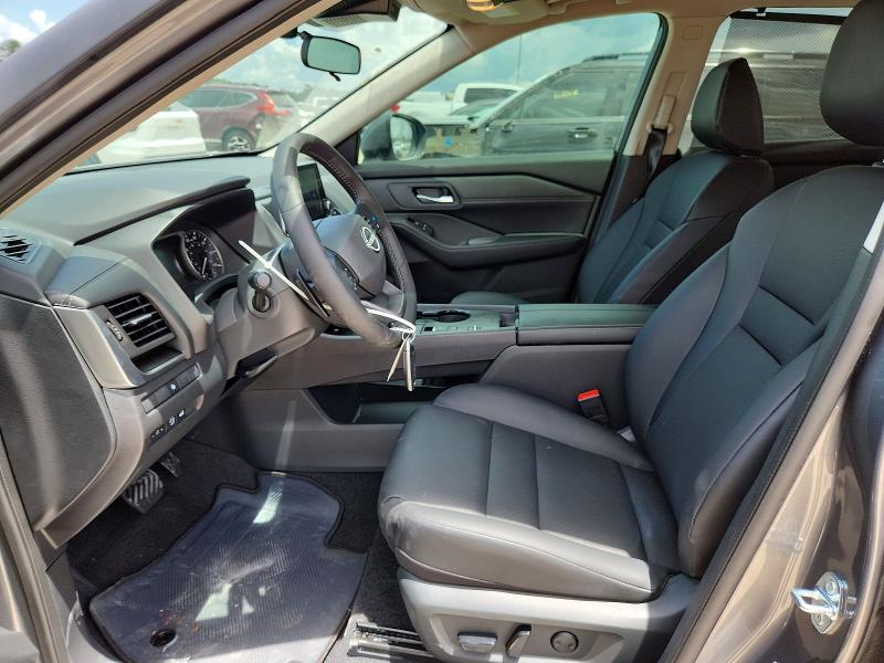 57212966 :رقم المزاد ، 5N1BT3BA7TC670764 vin ، 2026 Nissan Rogue مزاد بيع