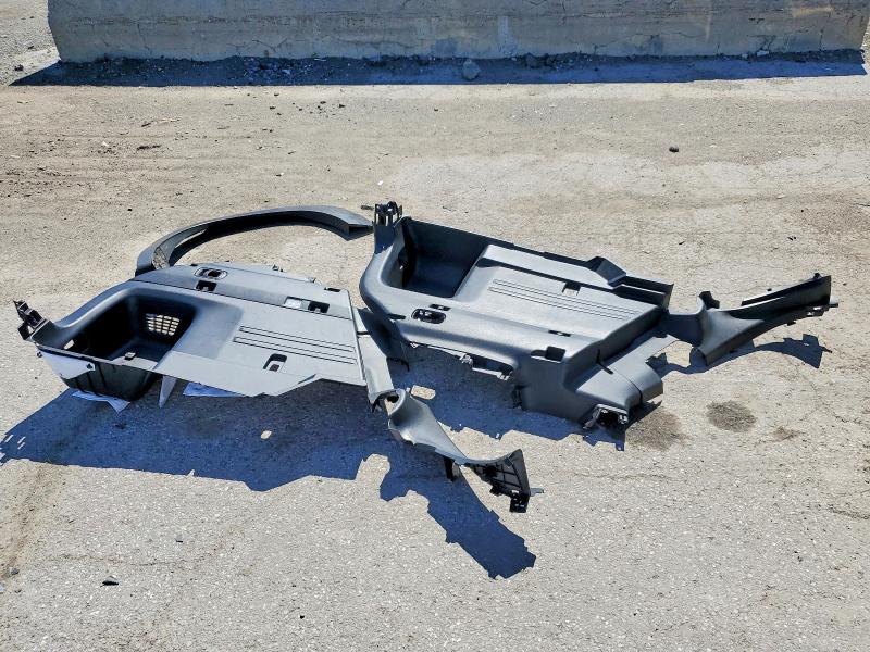 56128756 :رقم المزاد ، 7MMVABEM3PN110581 vin ، 2023 Mazda Cx-50 مزاد بيع