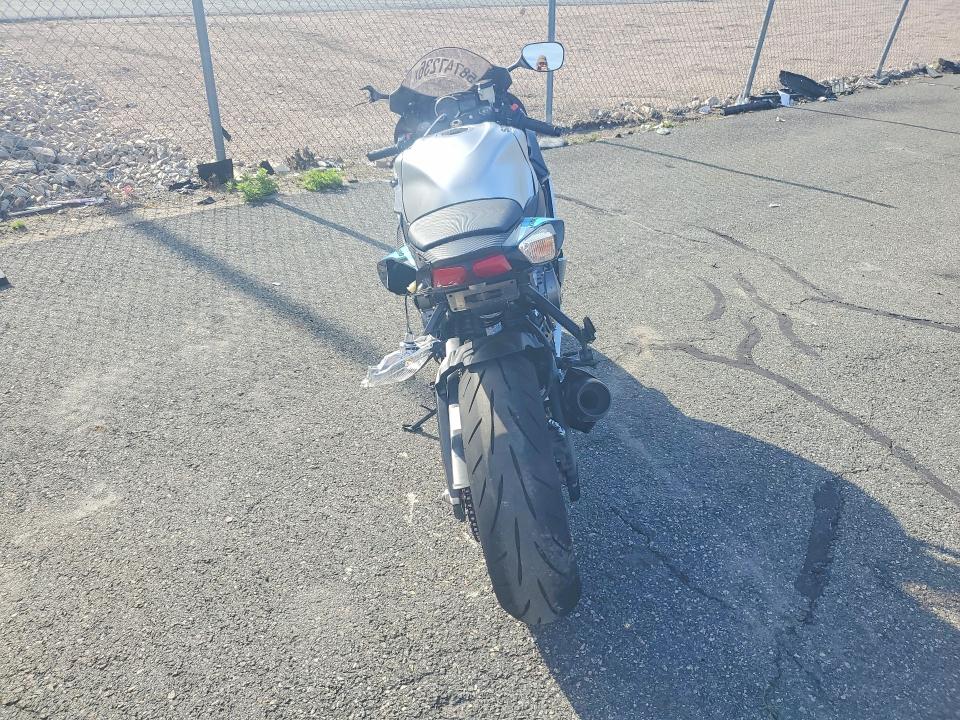 2026 Suzuki Gsx-r600 მანქანა იყიდება აუქციონზე, vin: JS1GN7FA7T7100160, აუქციონის ნომერი: 58747236