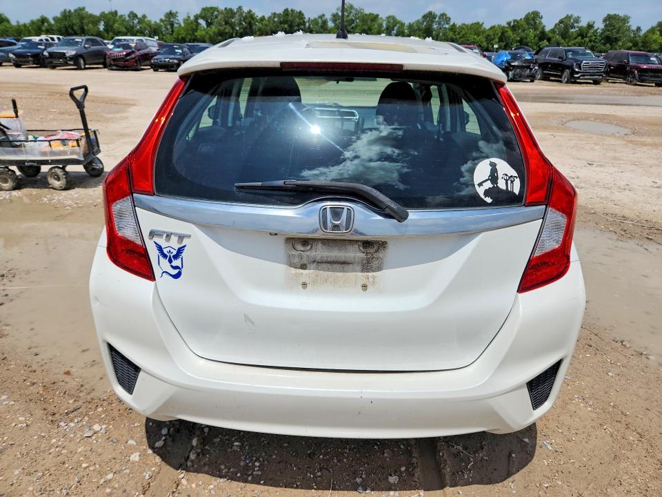 Продаж на аукціоні авто 2015 Honda Fit, vin: 3HGGK5H86FM718028, номер лоту: 58427356