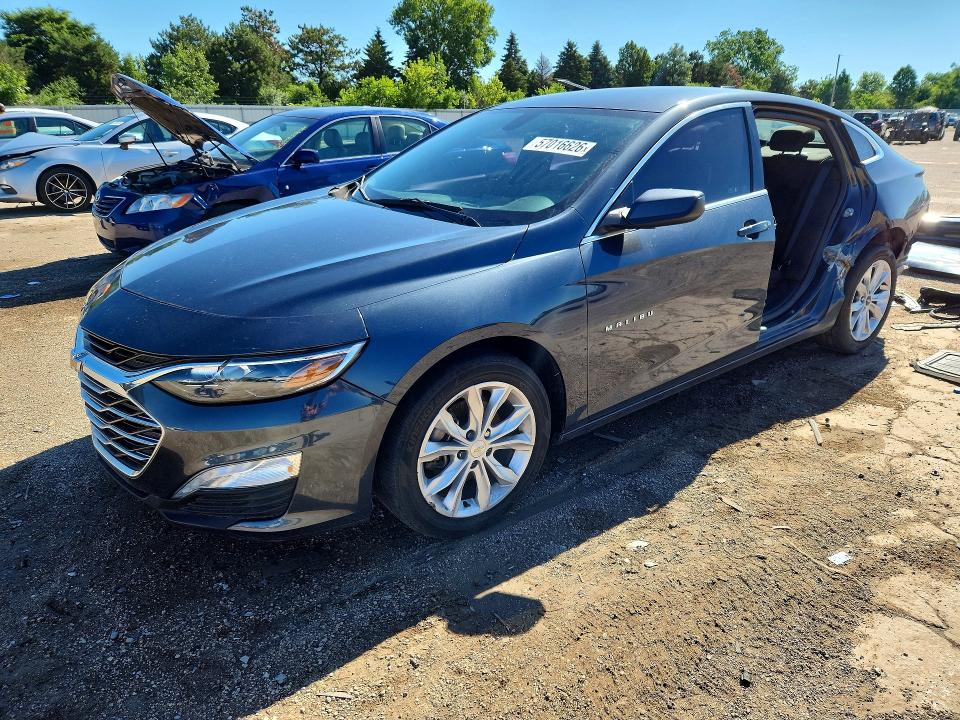 57016626 :رقم المزاد ، 1G1ZD5STXLF065156 vin ، 2020 Chevrolet Malibu مزاد بيع