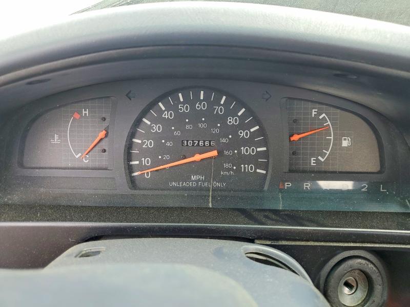 55422056 :رقم المزاد ، 4TANL42N3XZ497768 vin ، 1999 Toyota Tacoma مزاد بيع