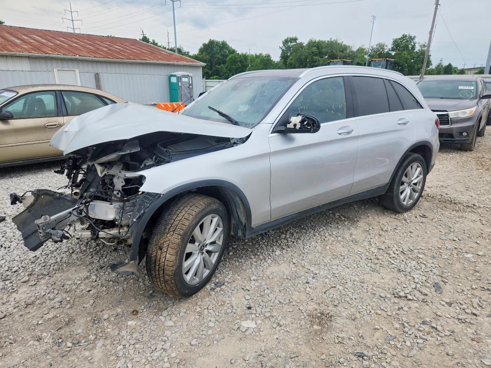 58035716 :رقم المزاد ، WDC0G8EB1LF672486 vin ، 2020 Mercedes-benz Glc مزاد بيع